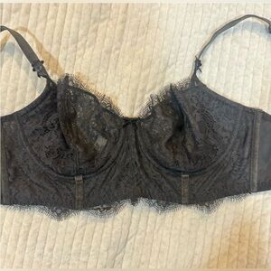 NWOT Victoria’s Secret Dream Angels Black Lace Push Up w/o Padding Bra 32DD